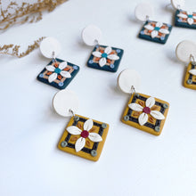 Load image into Gallery viewer, Floral Tile - Yellow/Blue
